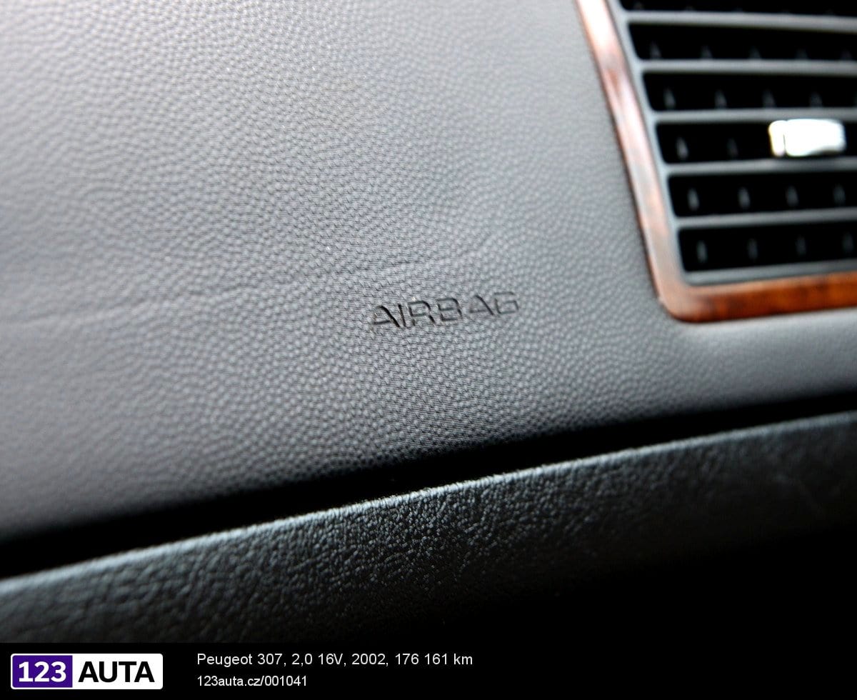 Peugeot 307, 2002 - pohled č. 23