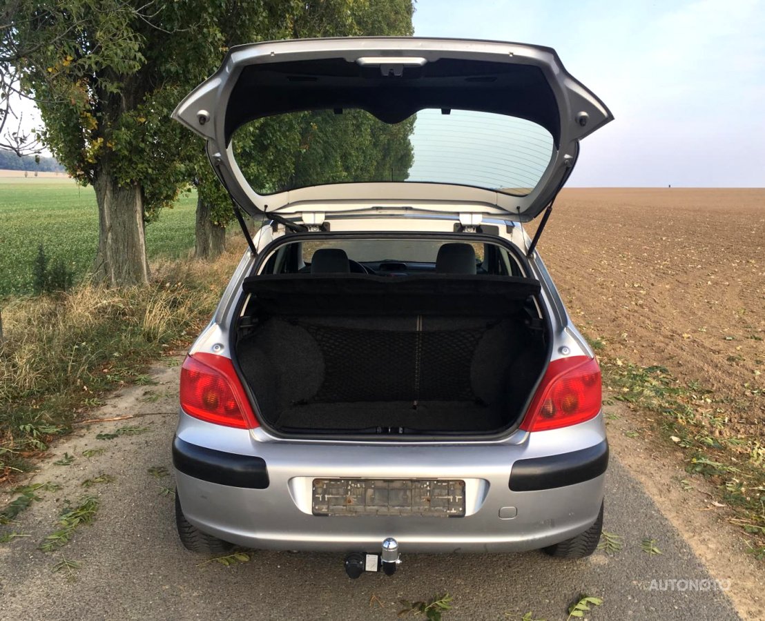 Peugeot 307, 2002 - pohled č. 8