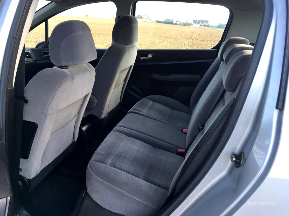 Peugeot 307, 2002 - pohled č. 9