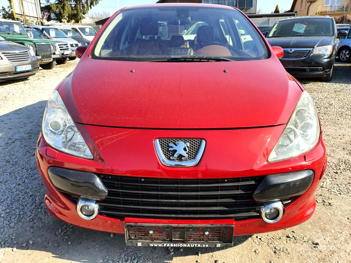 Peugeot 307, 2006 - pohled č. 2