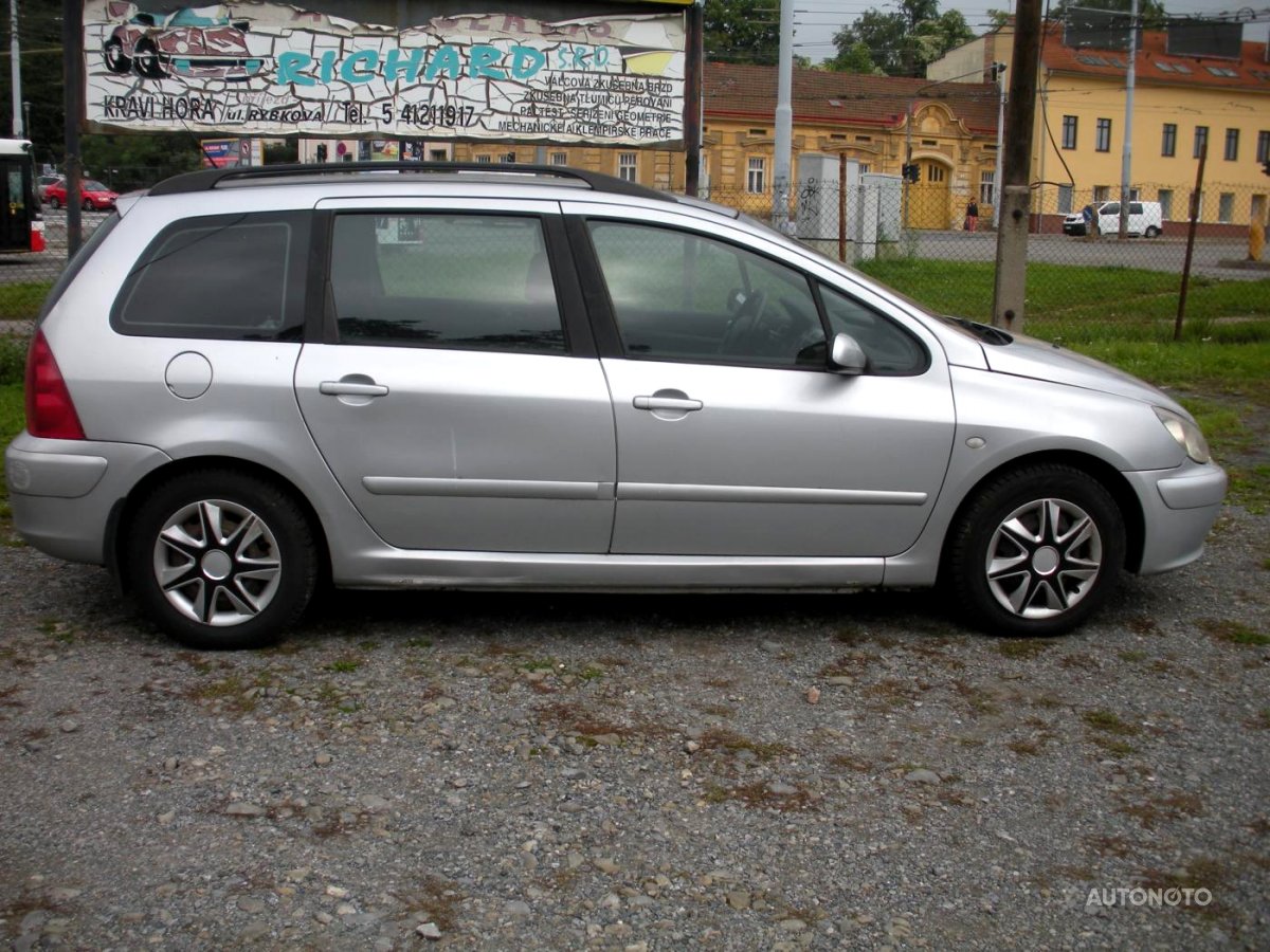 Peugeot 307, 2004 - pohled č. 2