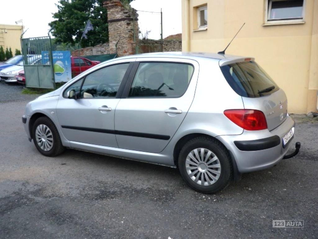 Peugeot 307, 2001 - pohled č. 5