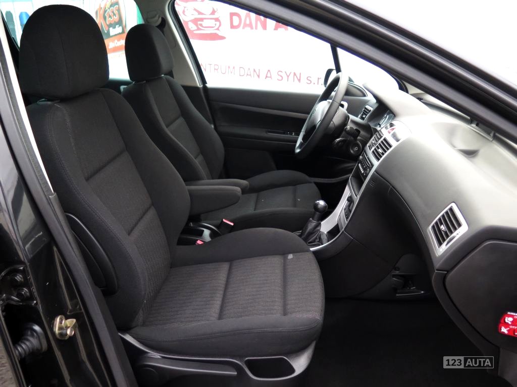 Peugeot 307, 2007 - pohled č. 15