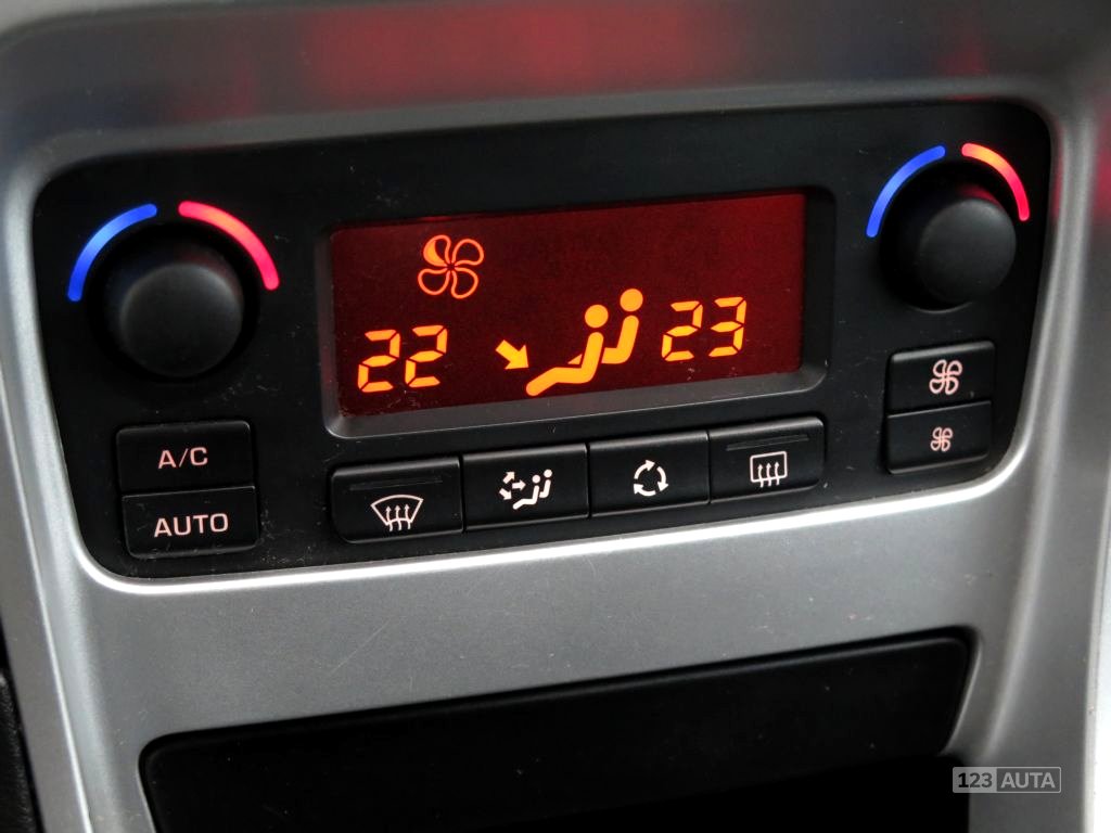 Peugeot 307, 2007 - pohled č. 20