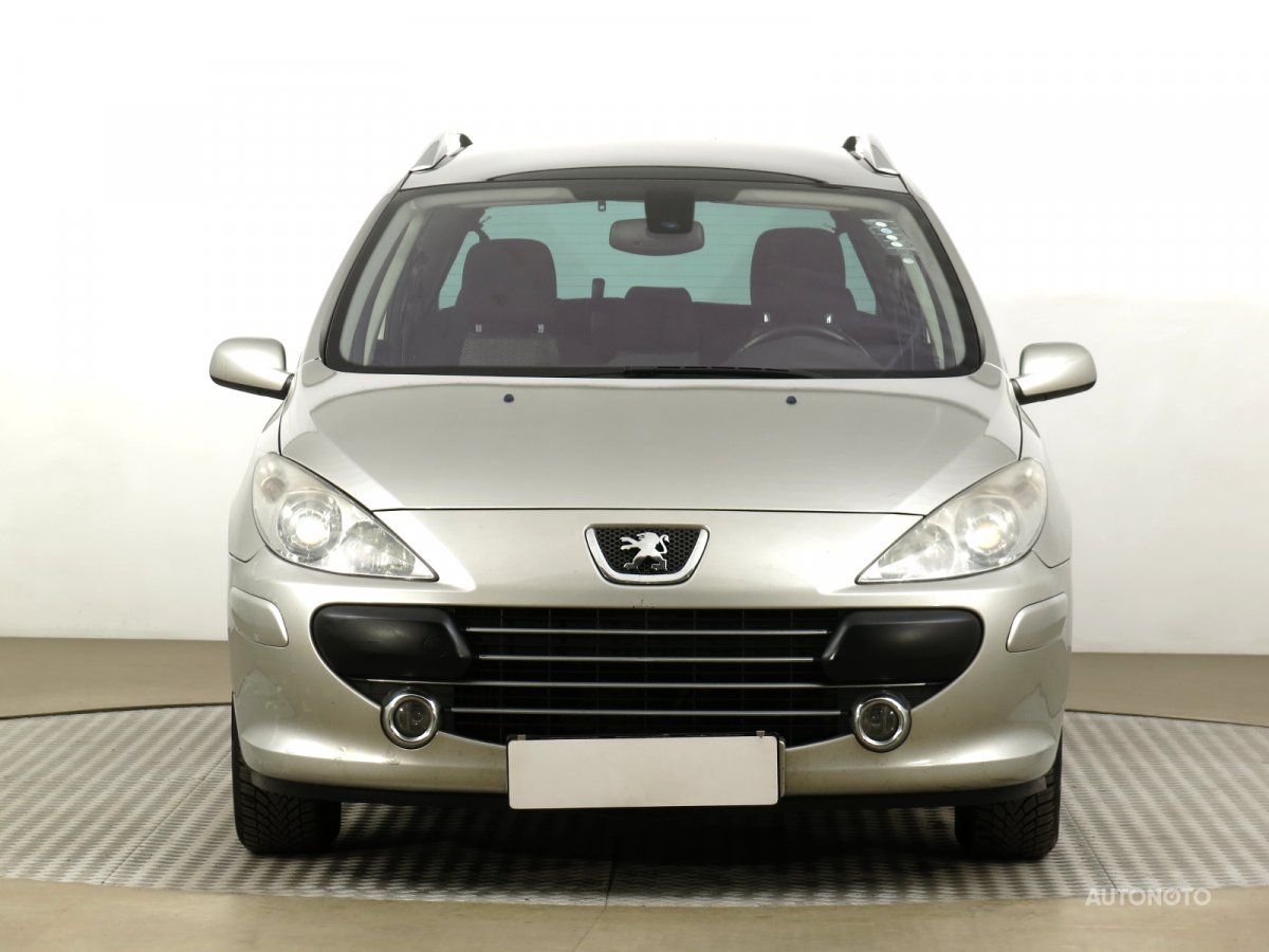 Peugeot 307, 2008 - pohled č. 2