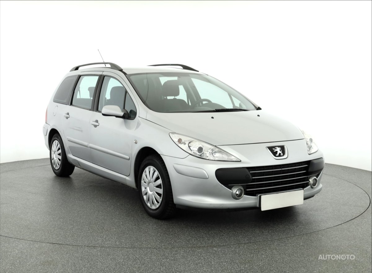 Peugeot 307, 2008 - celkový pohled