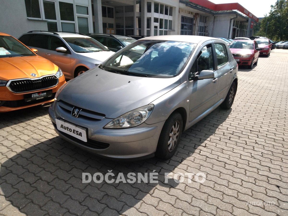 Peugeot 307, 2001 - celkový pohled