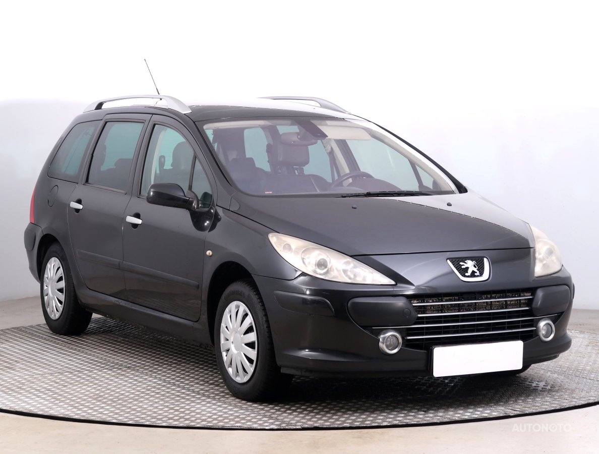 Peugeot 307, 2005 - celkový pohled