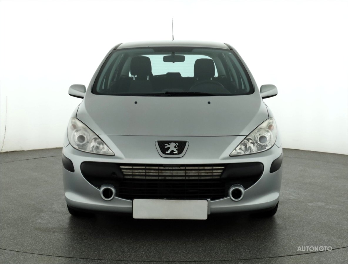 Peugeot 307, 2005 - pohled č. 2