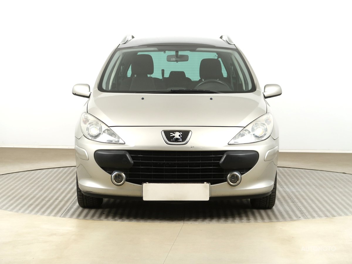 Peugeot 307, 2006 - pohled č. 2