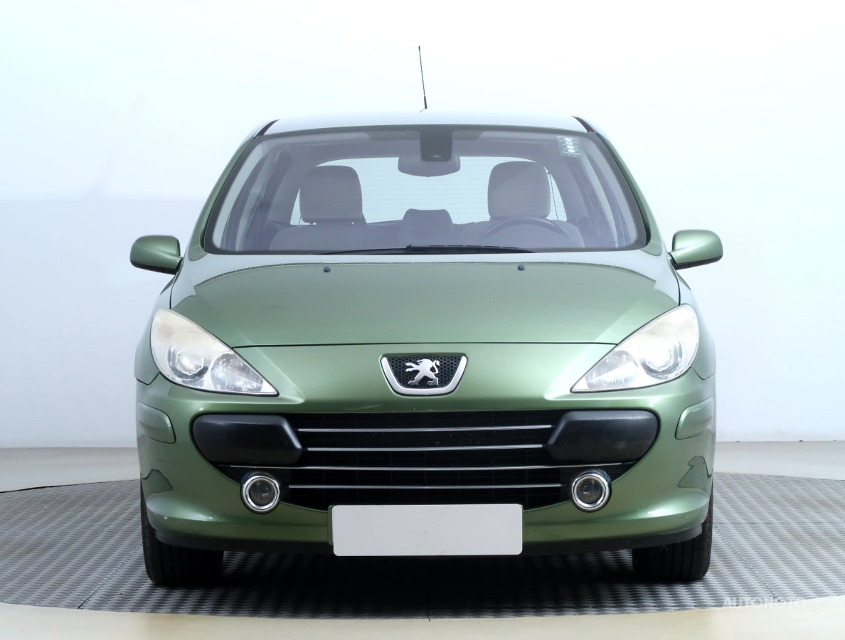 Peugeot 307, 2006 - pohled č. 2