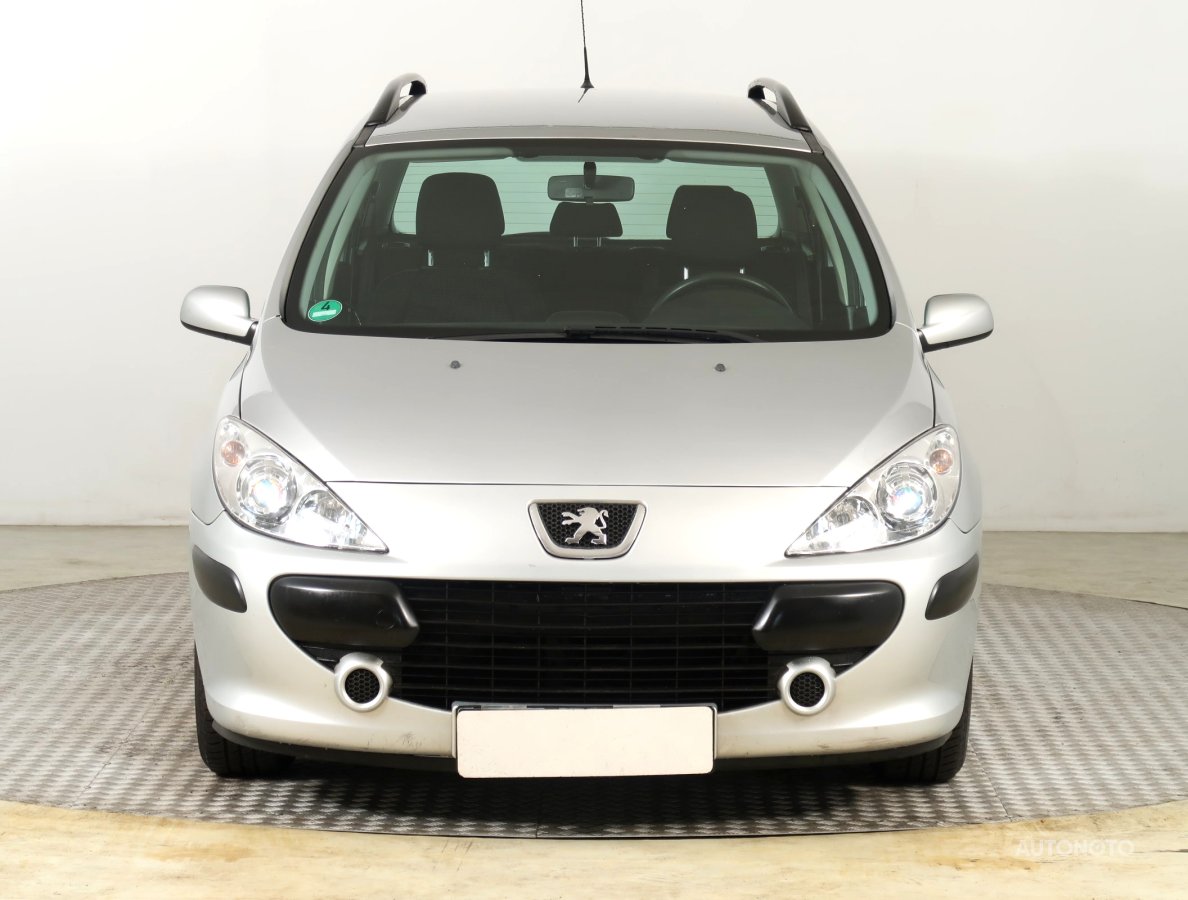 Peugeot 307, 2008 - pohled č. 2