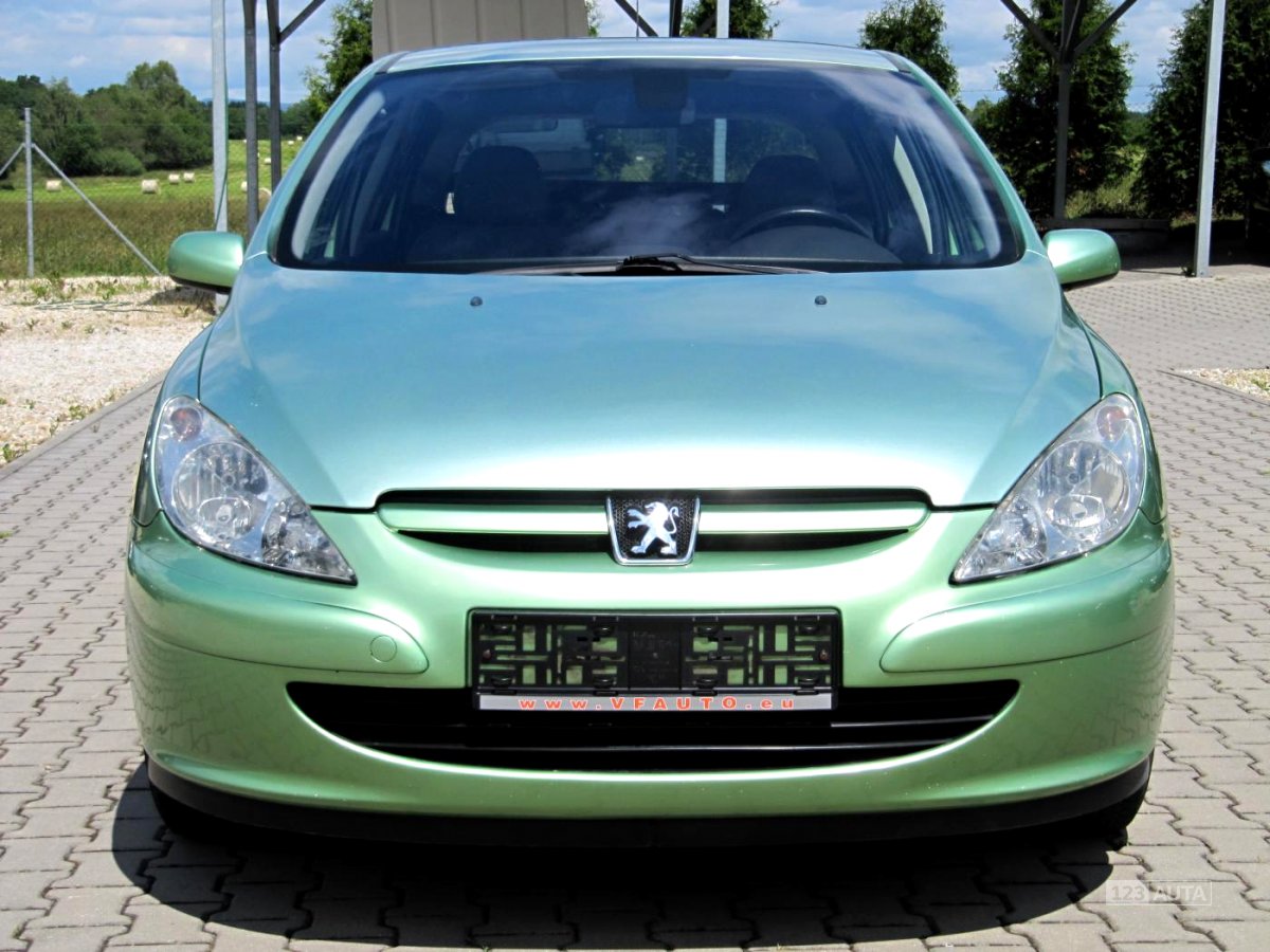Peugeot 307, 2001 - pohled č. 2