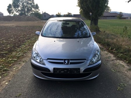 Peugeot 307, 2002 - pohled č. 4