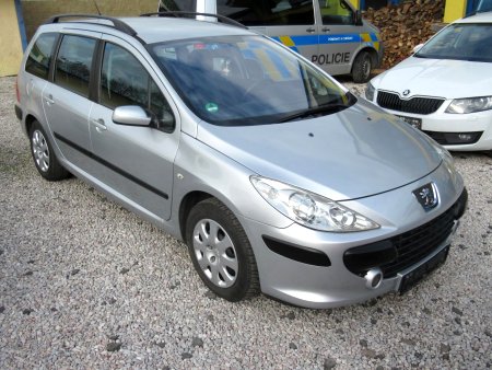 Peugeot 307, 2006 - pohled č. 3