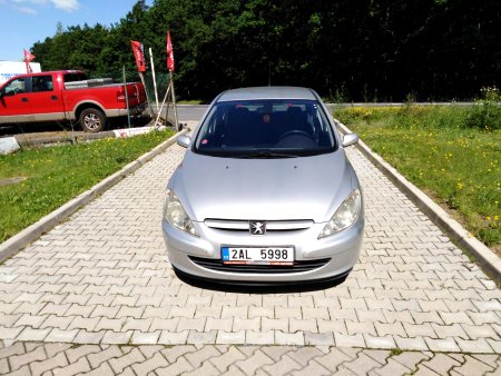 Peugeot 307, 2003 - pohled č. 2