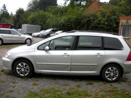 Peugeot 307, 2004 - pohled č. 3