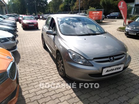 Peugeot 307, 2001 - pohled č. 3