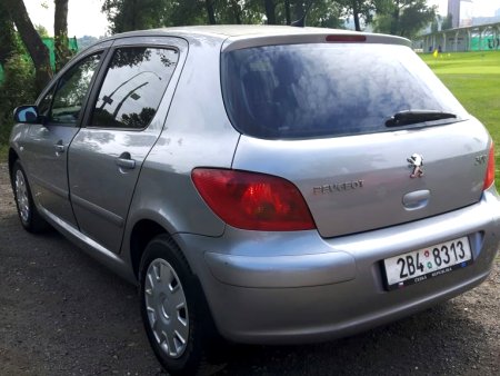Peugeot 307, 2004 - pohled č. 6