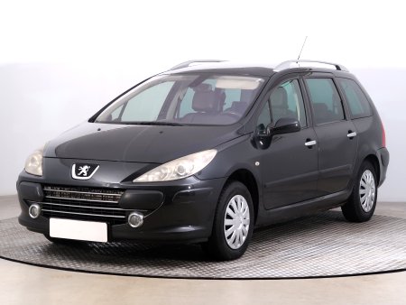 Peugeot 307, 2005 - pohled č. 3