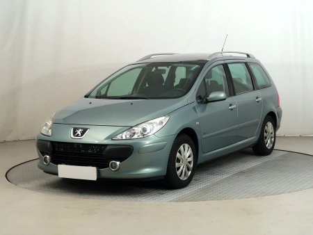 Peugeot 307, 2006 - pohled č. 3
