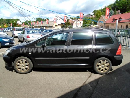 Peugeot 307, 2004 - pohled č. 2