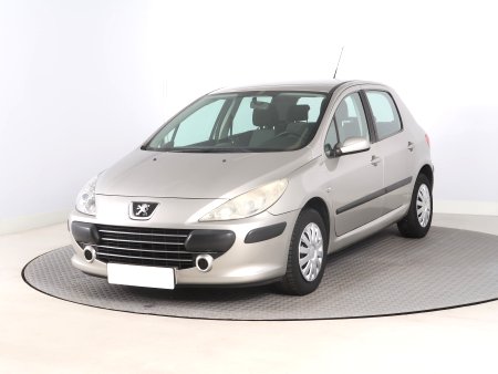 Peugeot 307, 2006 - pohled č. 3