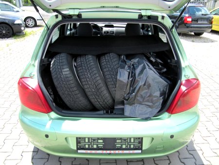 Peugeot 307, 2001 - pohled č. 9