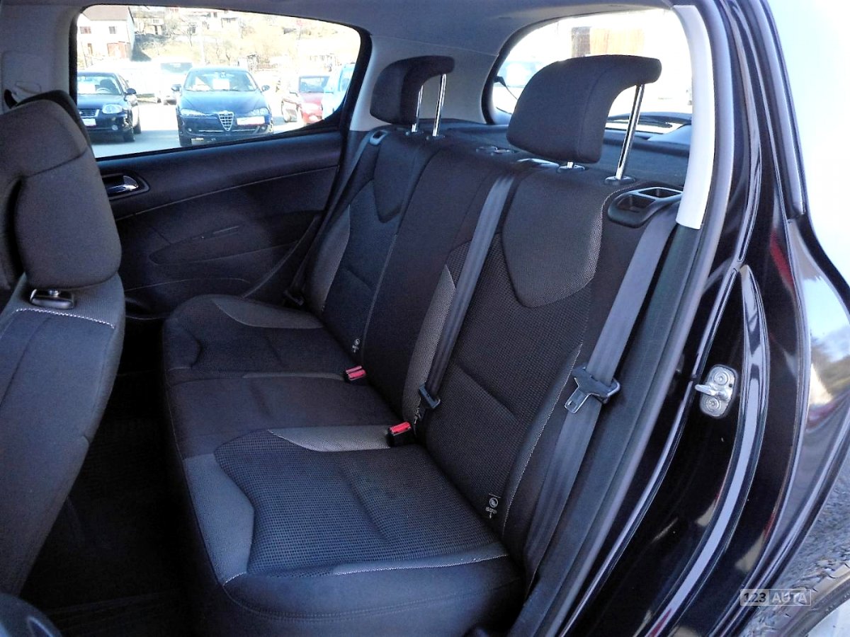 Peugeot 308, 2008 - pohled č. 22