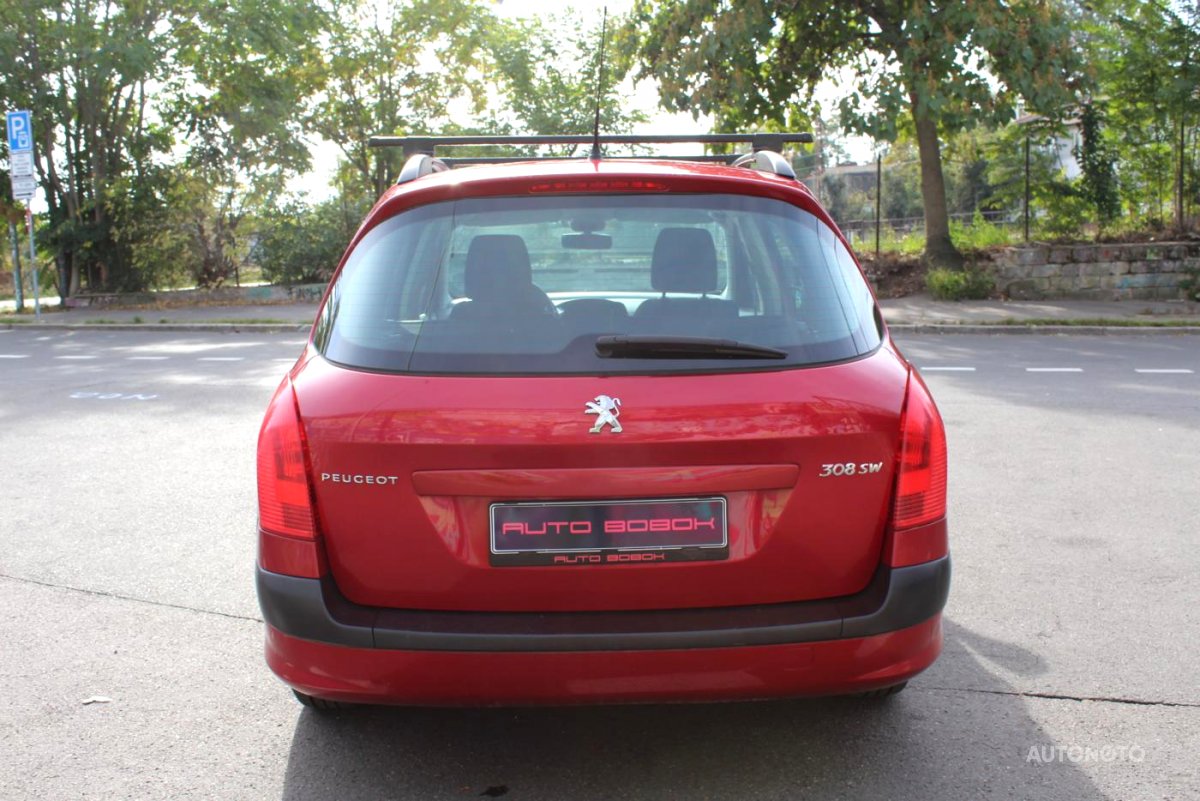 Peugeot 308, 2012 - pohled č. 5