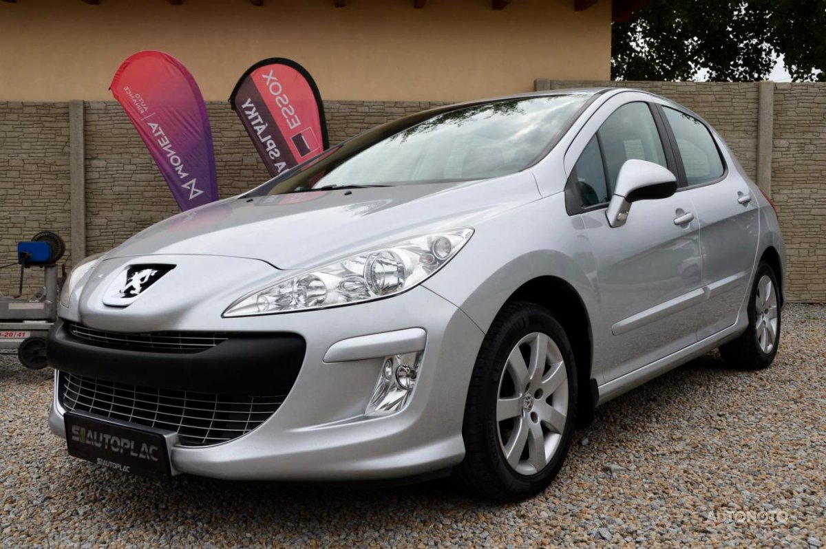 Peugeot 308, 2010 - celkový pohled