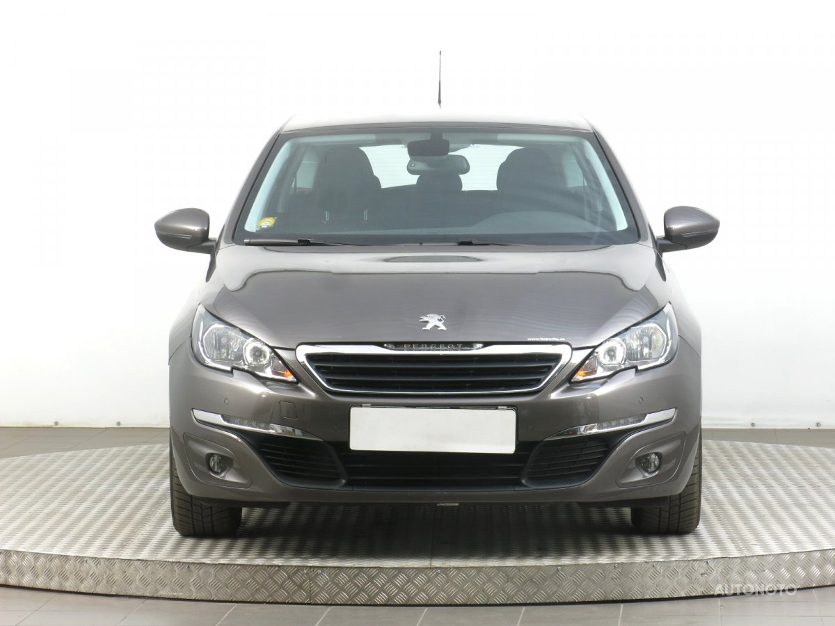 Peugeot 308, 2016 - pohled č. 2