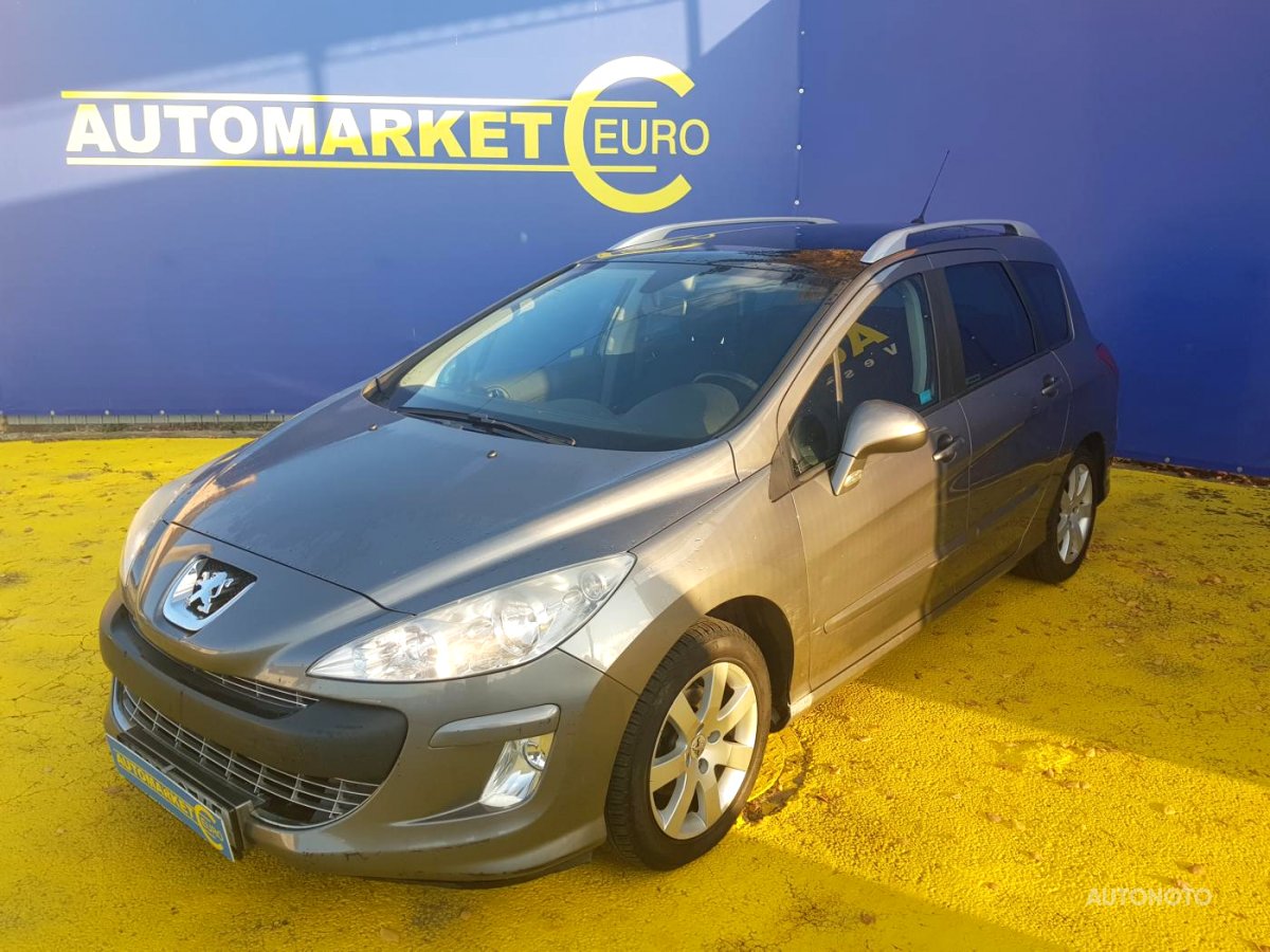 Peugeot 308, 2008 - celkový pohled