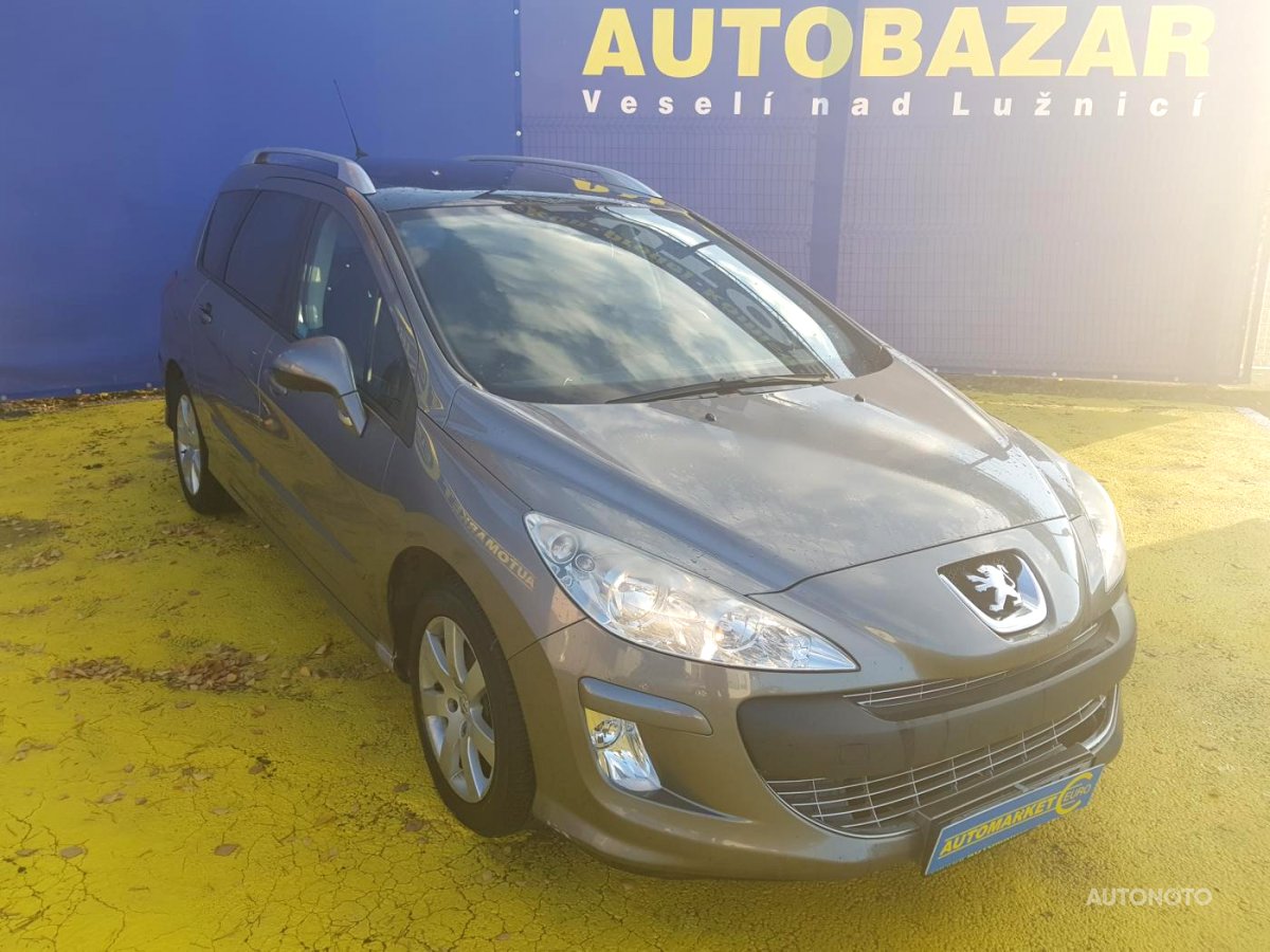 Peugeot 308, 2008 - pohled č. 3