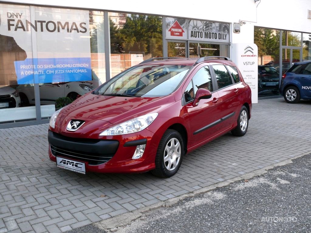 Peugeot 308, 2009 - pohled č. 2