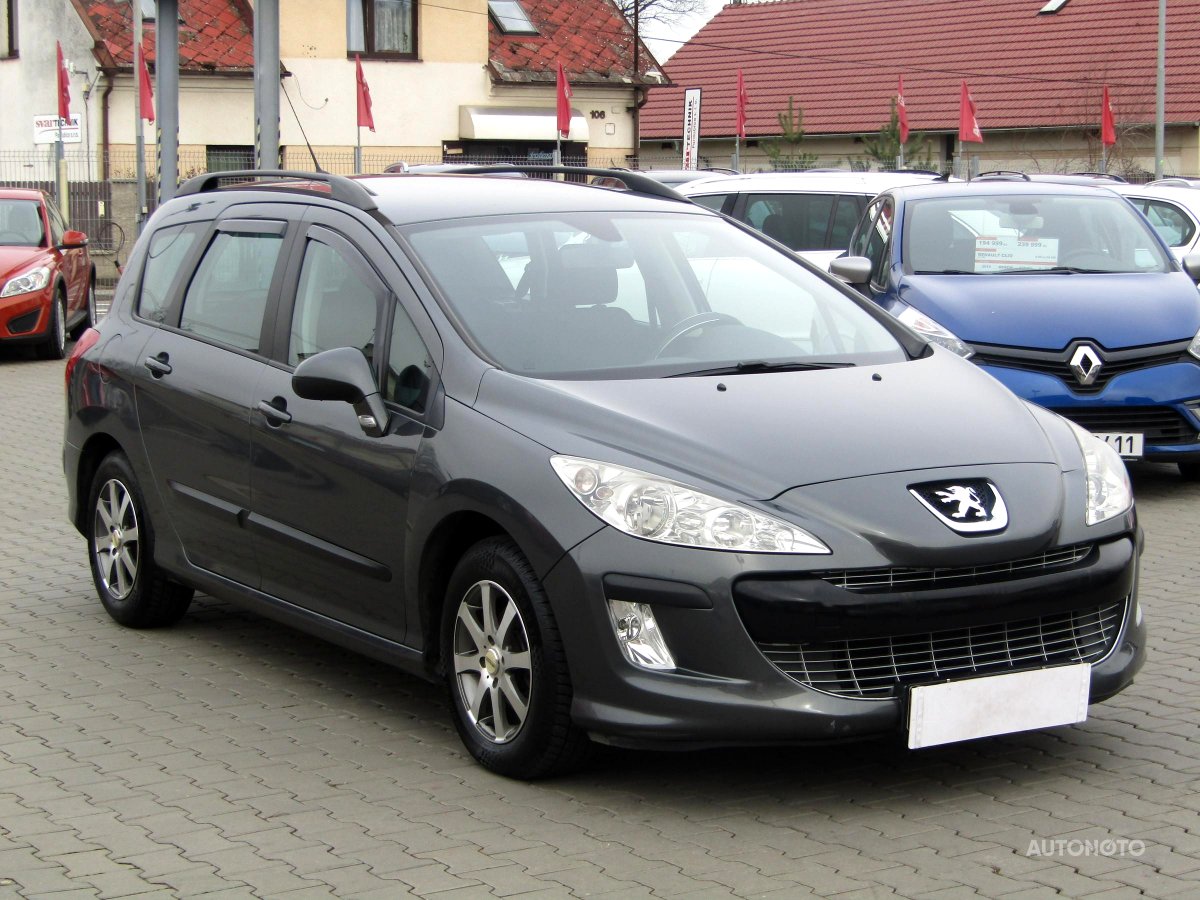 Peugeot 308, 2009 - celkový pohled