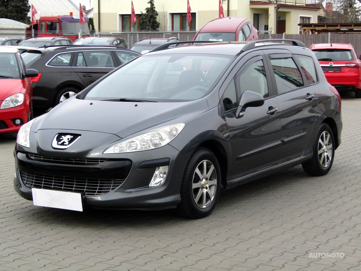 Peugeot 308, 2009 - pohled č. 3