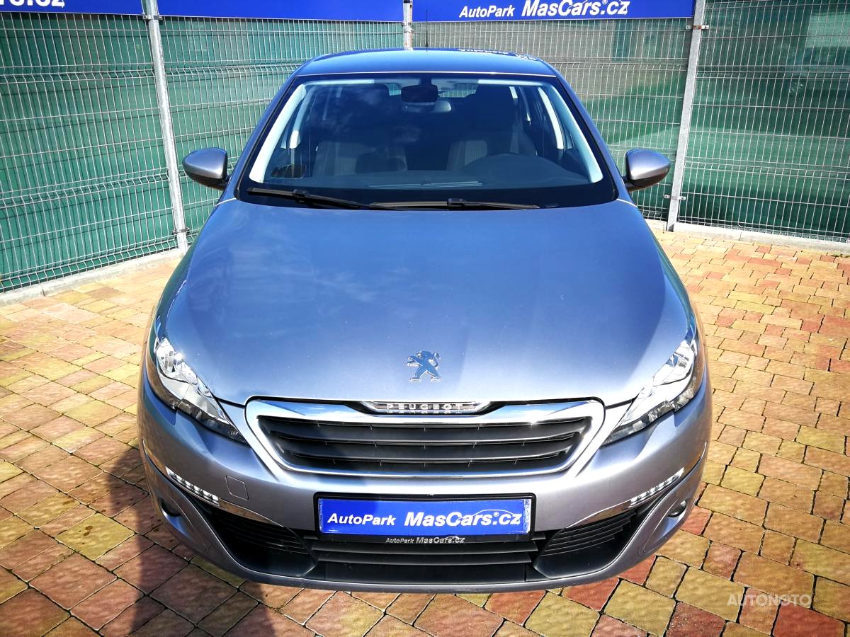 Peugeot 308, 2015 - pohled č. 2