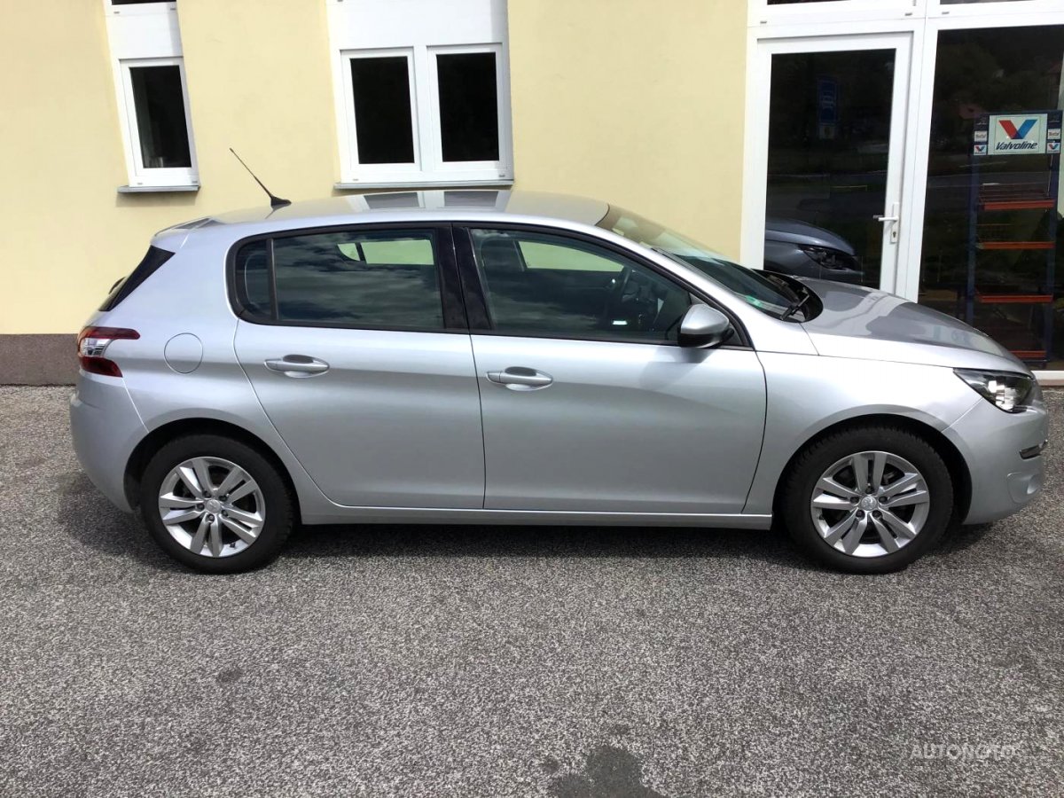 Peugeot 308, 2014 - pohled č. 2