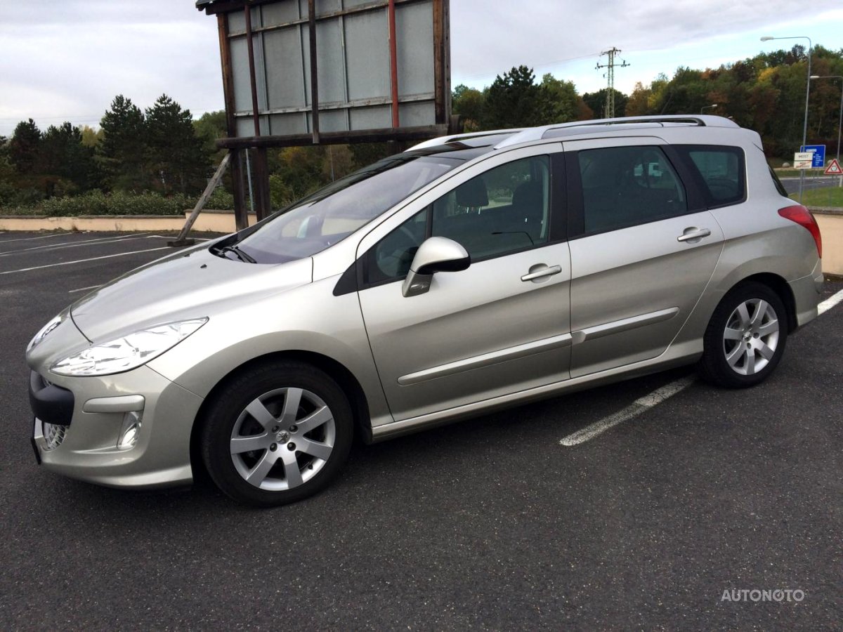 Peugeot 308, 2008 - celkový pohled