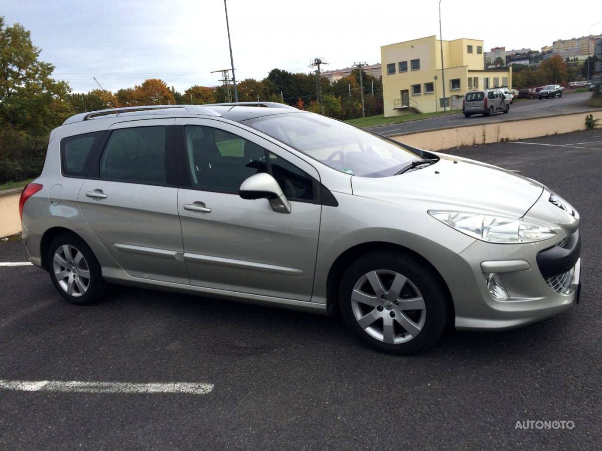 Peugeot 308, 2008 - pohled č. 2