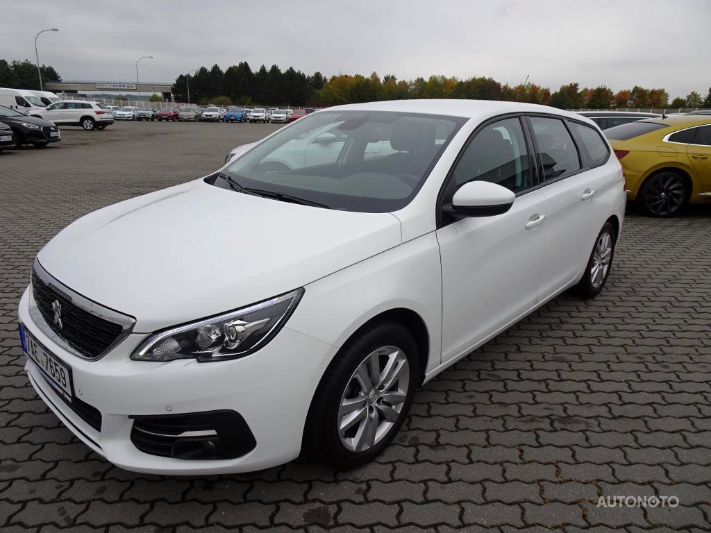 Peugeot 308, 2018 - pohled č. 2