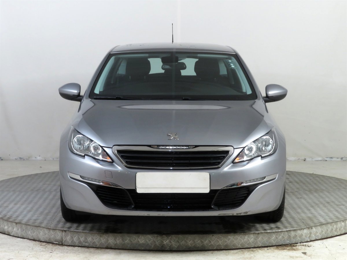 Peugeot 308, 2015 - pohled č. 2