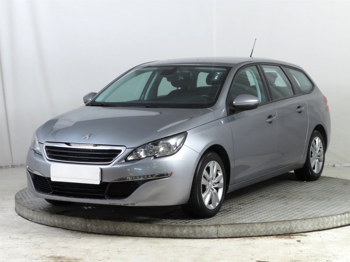 Peugeot 308, 2015 - pohled č. 3