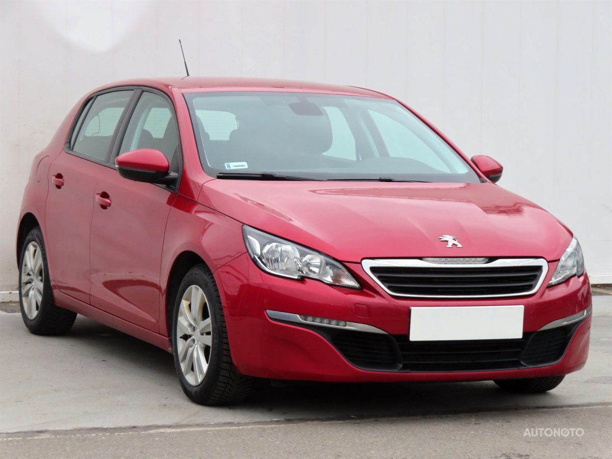 Peugeot 308, 2015 - celkový pohled
