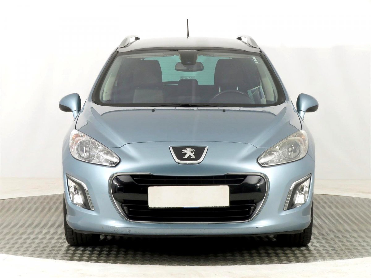 Peugeot 308, 2012 - pohled č. 2