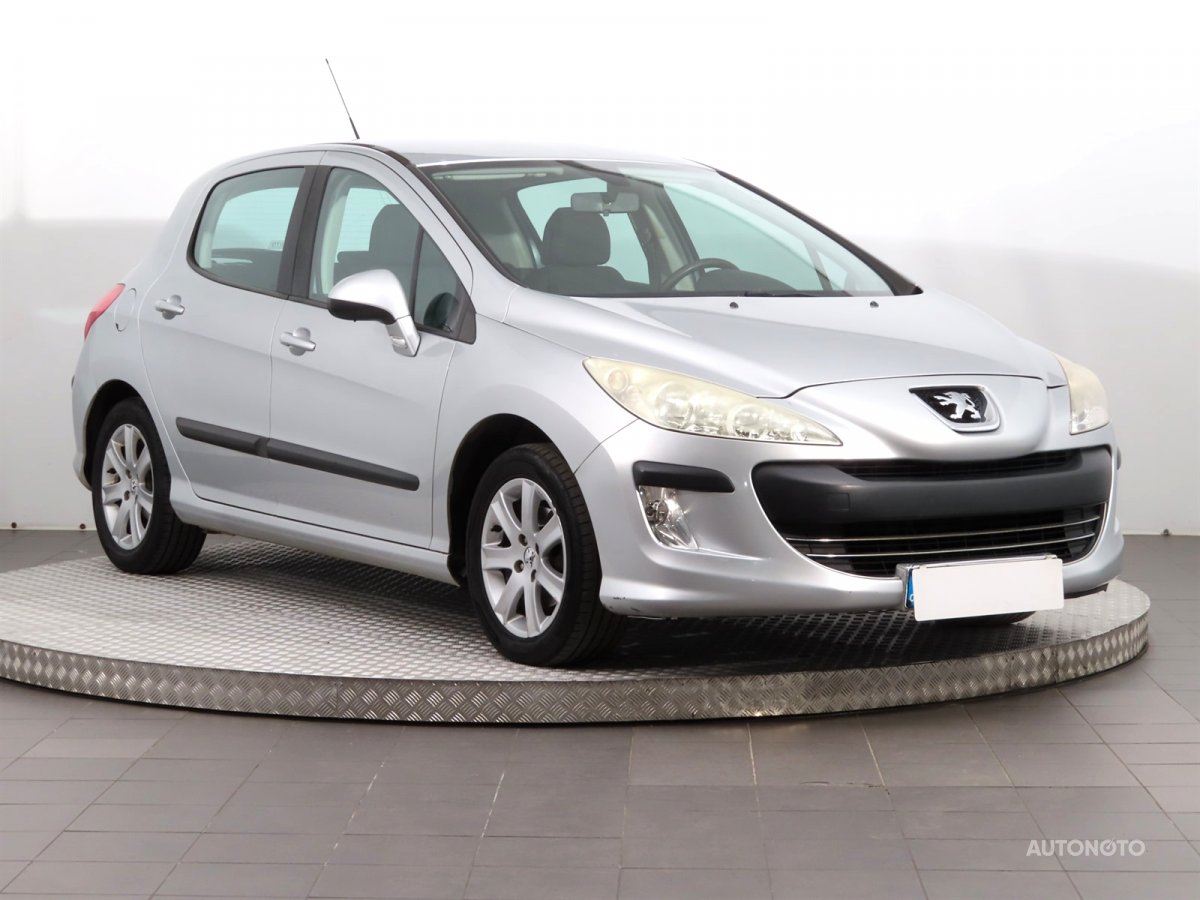 Peugeot 308, 2008 - celkový pohled