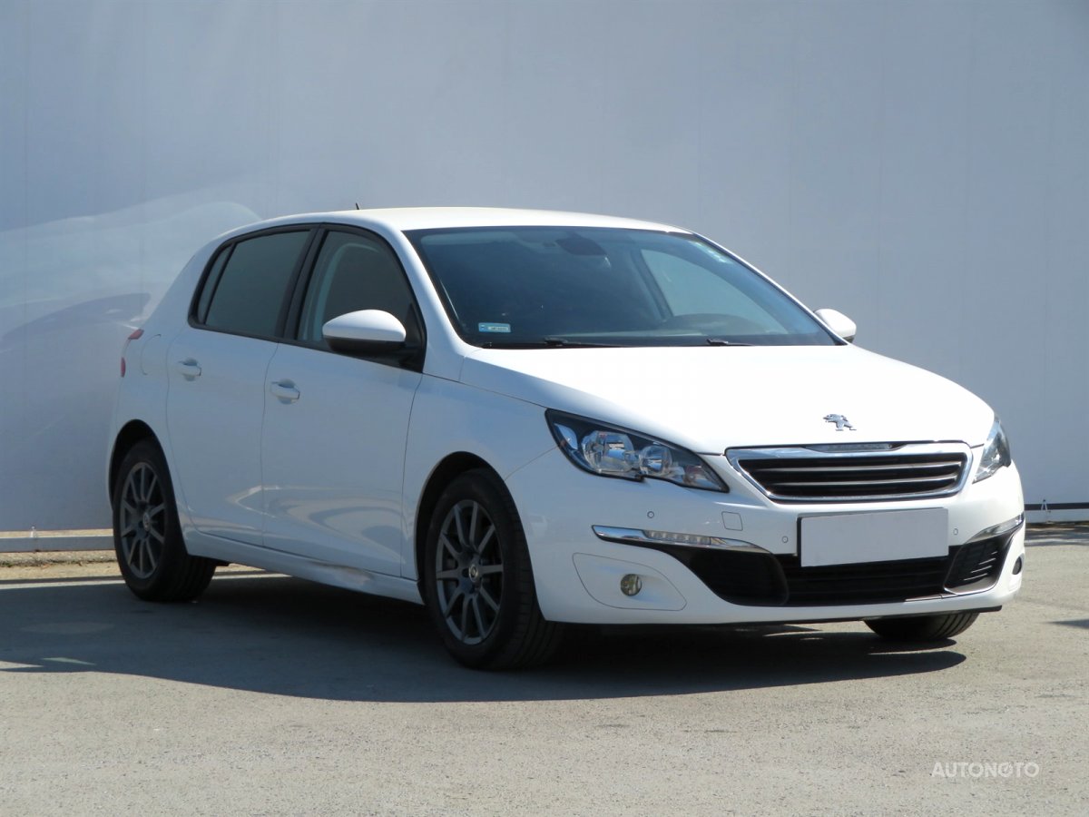 Peugeot 308, 2014 - celkový pohled