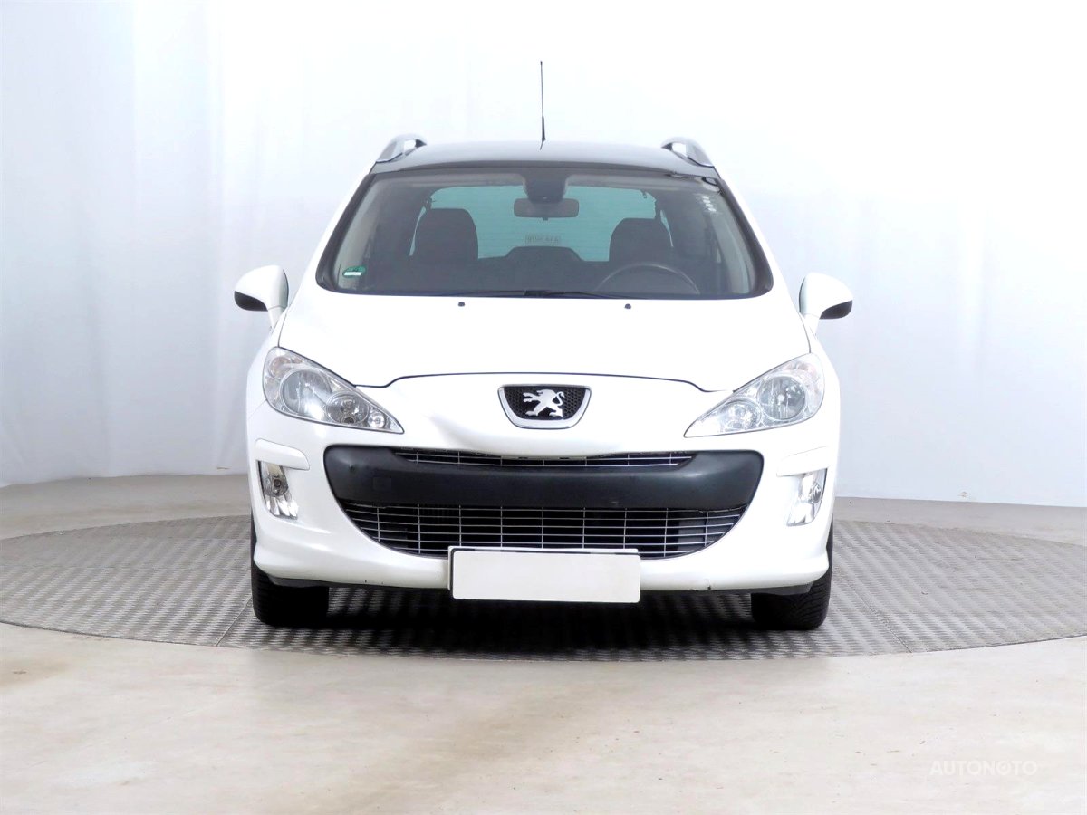 Peugeot 308, 2009 - pohled č. 2