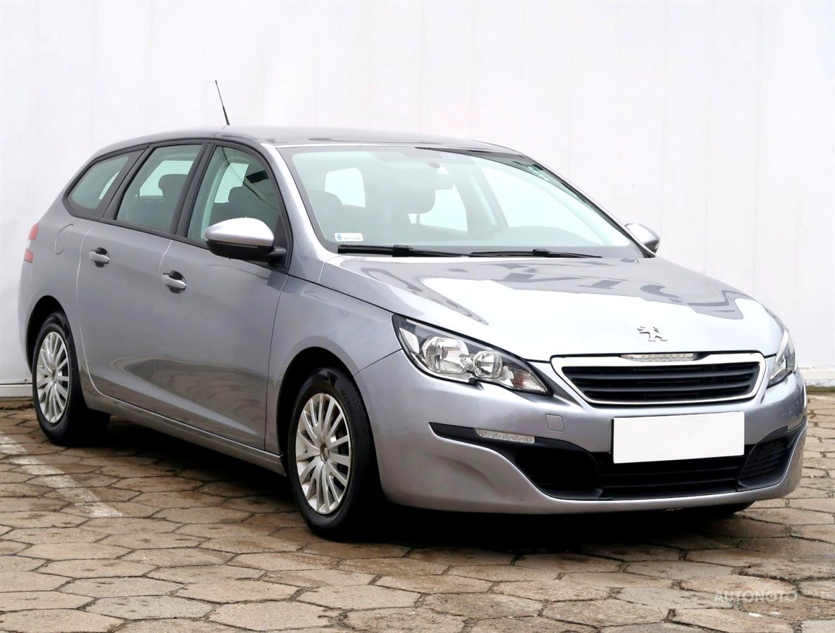 Peugeot 308, 2015 - celkový pohled